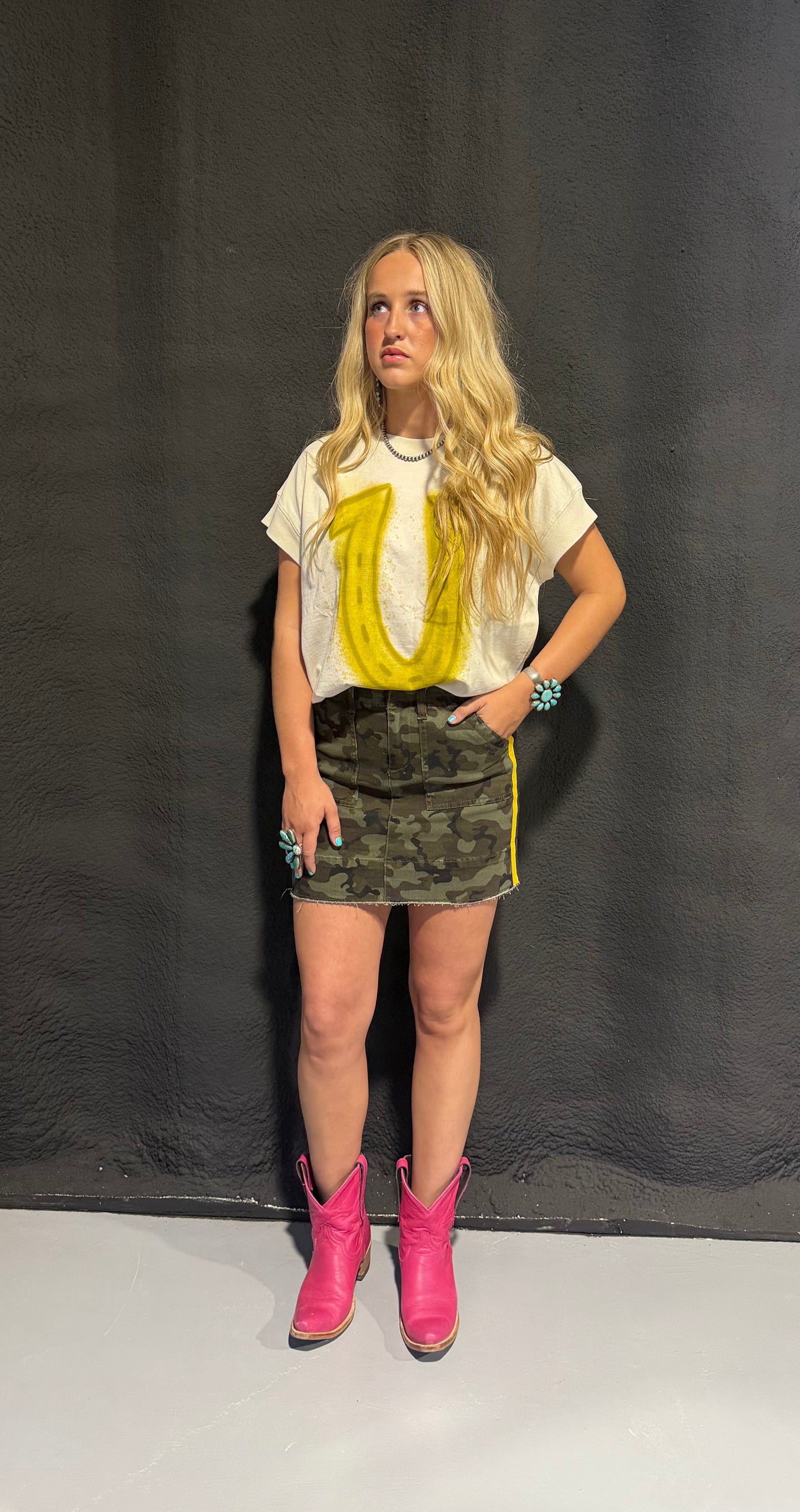 Gold Horseshoe Tee