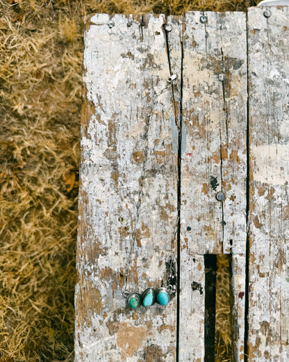 The Tres Necklace
