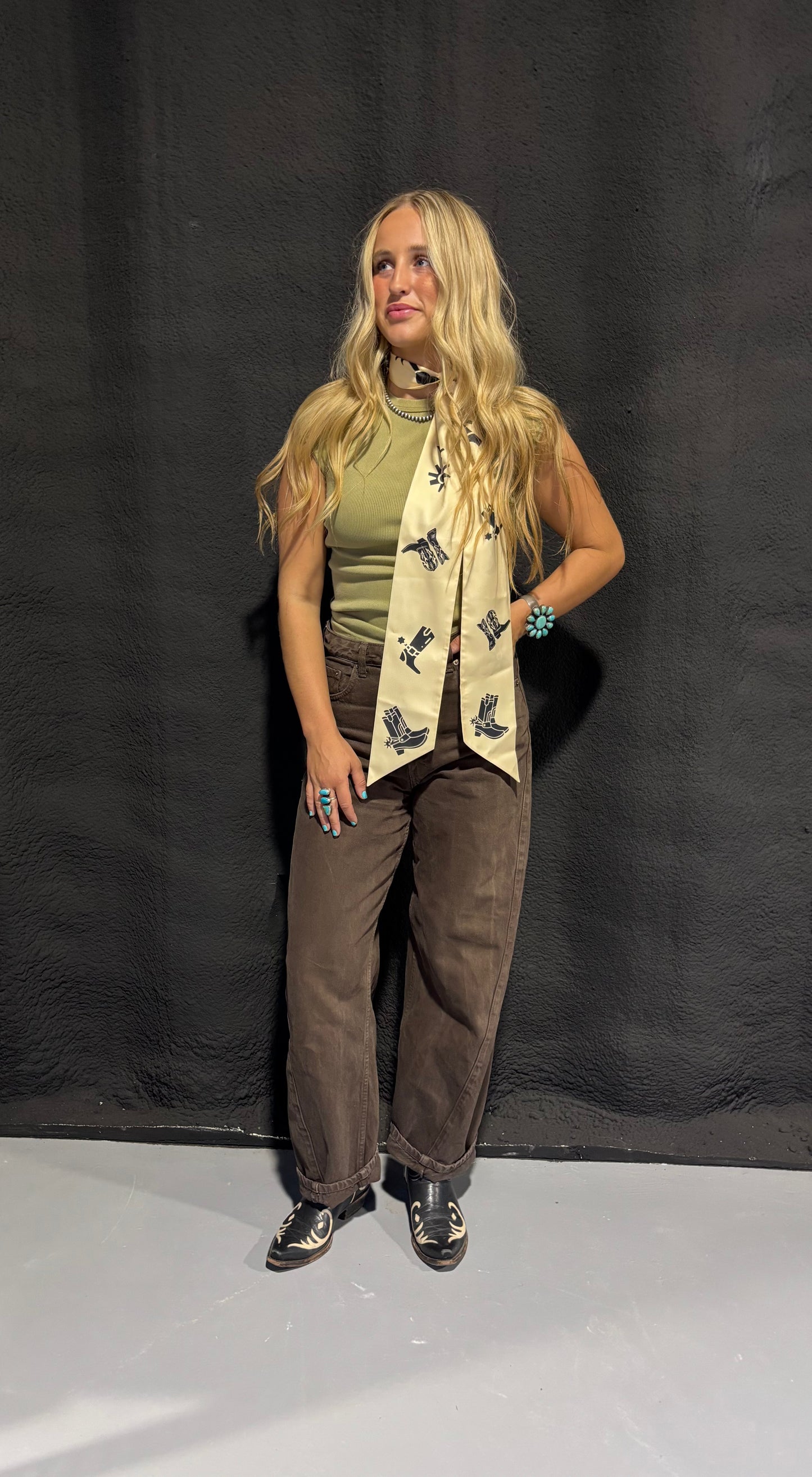 Boots Scarf