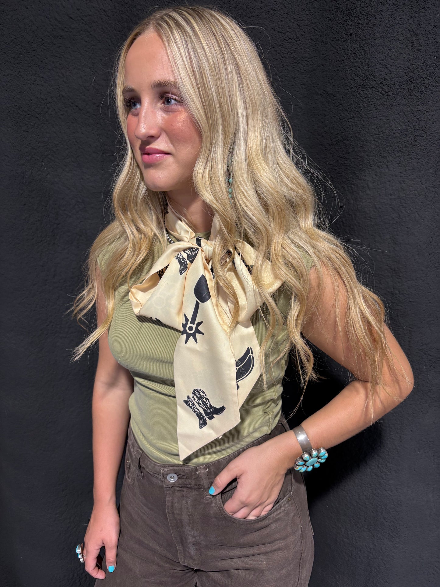 Boots Scarf